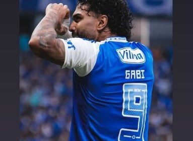 gabigol marca rafaella santos em postagem