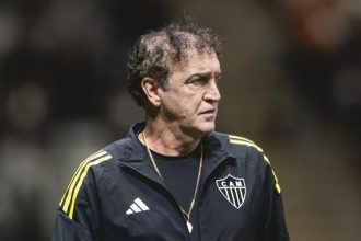 Cuca nao e mais o tecnico do Atletico. A saida do treinador e de Cuquinha seu irmao e auxiliar e1756491091169