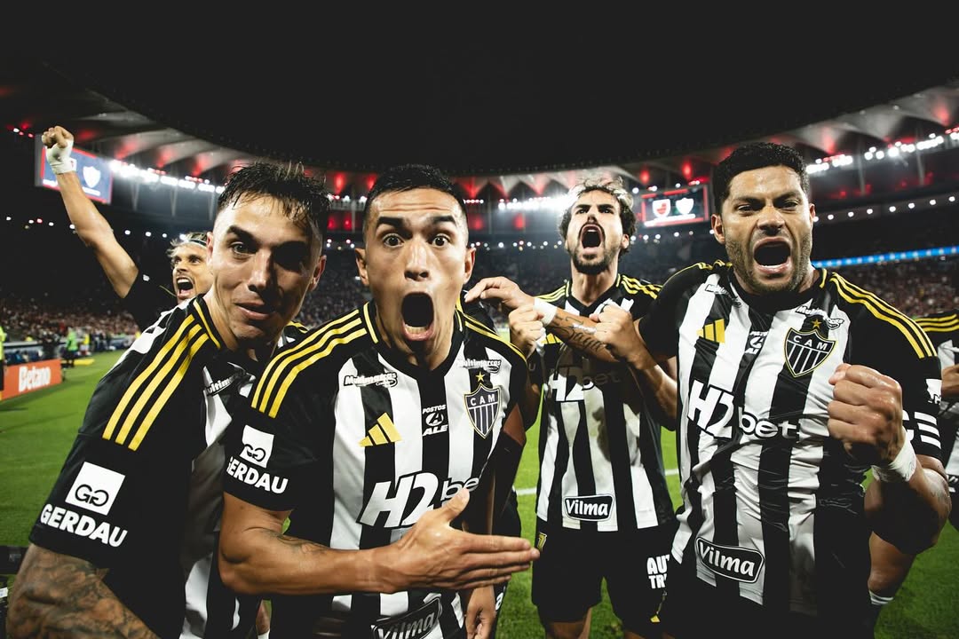 Honrar o escudo que carrega no peito. Clube Atletico Mineiro 🖤🤍