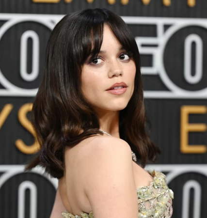 Público suspeita que Jenna Ortega tenha feito procedimentos estéticos Jenna Ortega