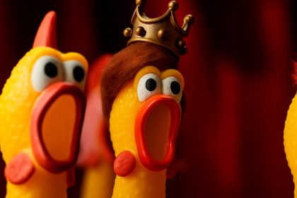 Bobs lanca campanha contra o frango borrachudo e provoca concorrentes 1 1044x522 1
