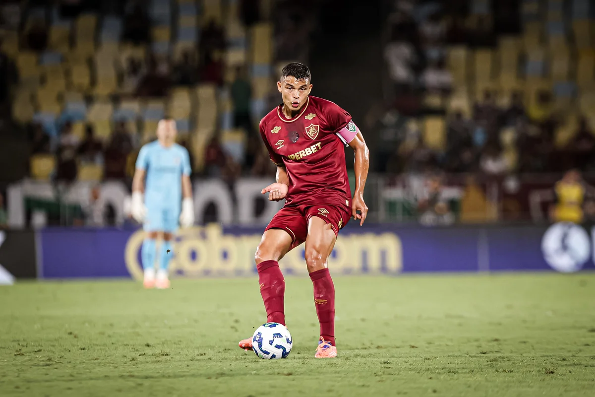 Thiago Silva marca nos acréscimos e garante vitória do Fluminense contra o Juventude 54860140433 270badf4a1 k