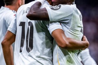 Real Madrid domina Barcelona com polêmicas envolvendo Vini Jr e Lamine Yamal SaveClip.App 571564091 18569421505039232 652807046918653118 n