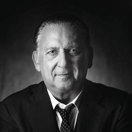 Galvão Bueno é internado com pneumonia em hospital de SP Reprodução/Instagram/@galvaobueno