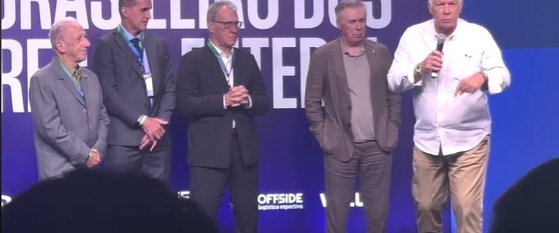 Oswaldo de Oliveira e Emerson Leão geram constrangimento com Ancelotti em evento na CBF Ancelotti Leao Easy Resize.com 1140x476 1