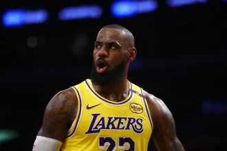 Lebron James Los Angeles Lakers NBA 2 scaled aspect ratio 512 320