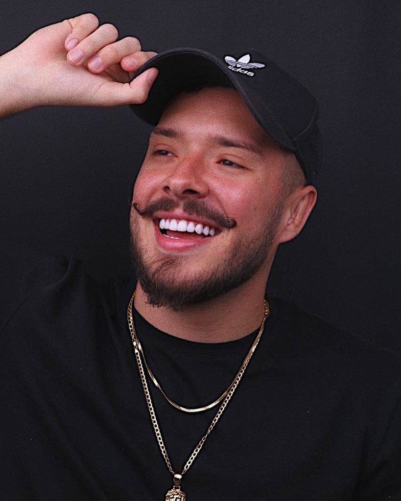 Pocah confirma fim do noivado com Ronan Souza após seis anos de relacionamento SaveClip.App 249802817 466587701382403 2958430352605677077 n