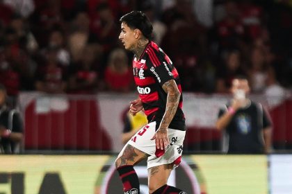 Flamengo x Santos: Neymar dá "show" em derrota no Maracanã SaveClip.App 580512233 18540748327045327 6987214537562789402 n