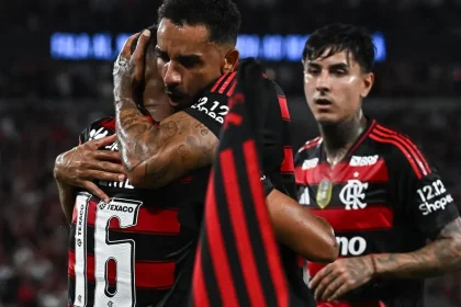 Flamengo vence o Ceará e confirma o Brasileirão 20251204 001919 2344964 3103 scaled aspect ratio 512 320