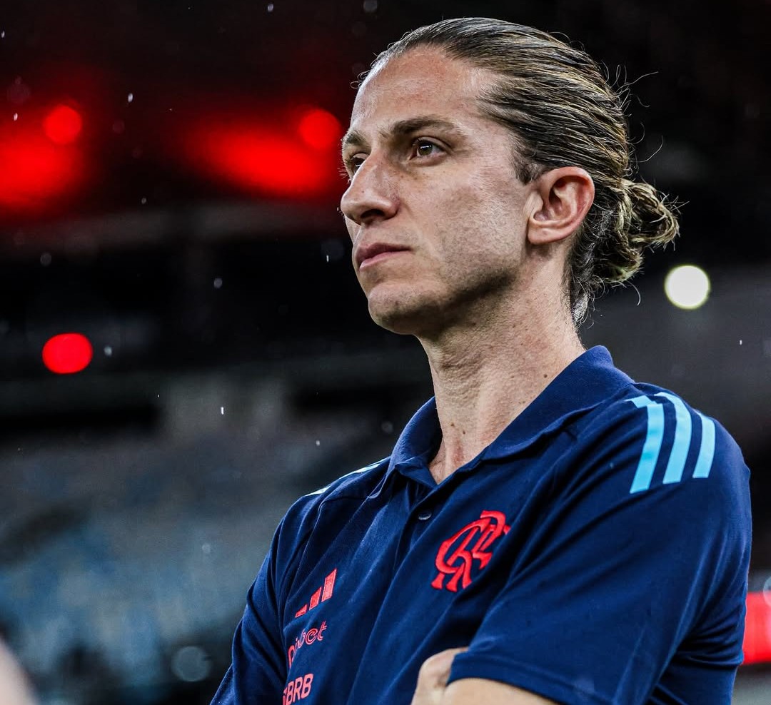 Flamengo renova contrato de Filipe Luís até 2027 após negociações felipe luis