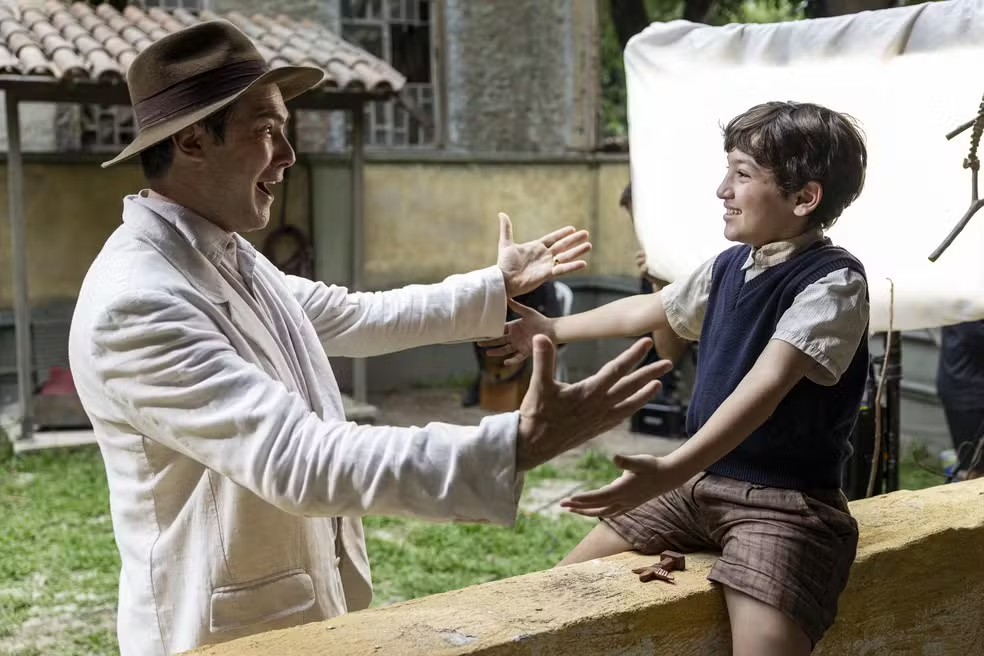 Êta Mundo Melhor: Qual será o destino de Candinho? Êta Mundo Melhor