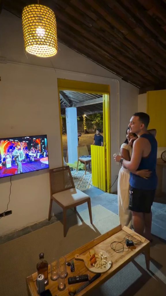 João Gomes esclarece rumores de climão com Roberto Carlos em especial de Natal joao gomes especial de natal