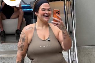 Reprodução/Instagram/@thaiscarla