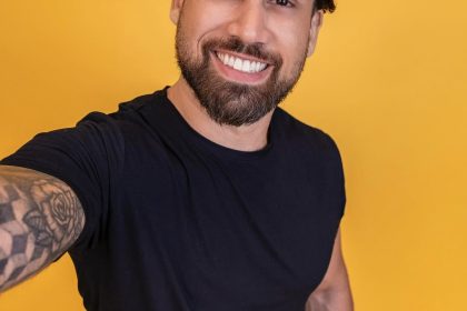 BBB 26: Brígido Neto tem bens penhorados pela Justiça para quitar dívida Foto: Reprodução/Instagram @bbb