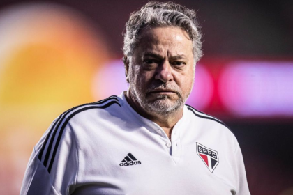 Investigação apura movimentações financeiras e saques em dinheiro ligados ao São Paulo e ao presidente Julio Casares Foto: Reprodução/Instagram: @sãopaulofc