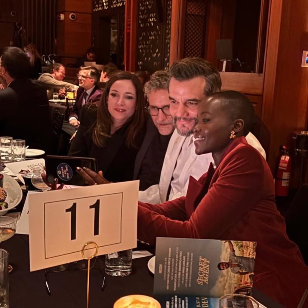 Wagner Moura ganha prêmio de melhor ator em Nova York Foto: Reprodução / Instagram @kleber_mendonca_filho