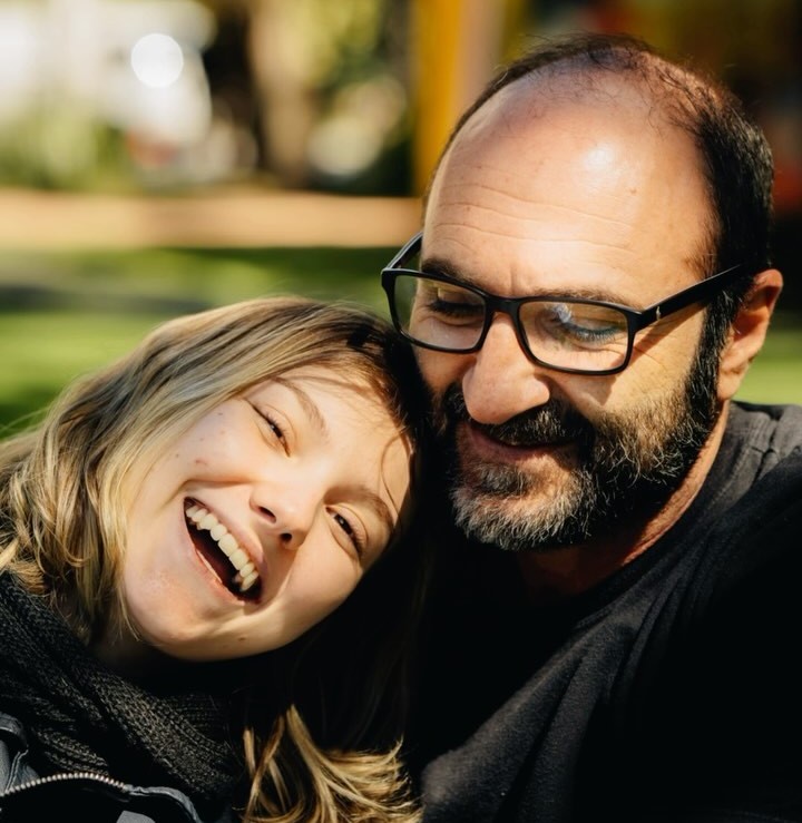 Pai de Isabel Veloso questiona atendimento hospitalar antes da morte da influenciadora; família e hospital se manifestam Foto: Reprodução/Instagram @joelson_veloso